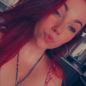 Meet your Posher, Jocelyn